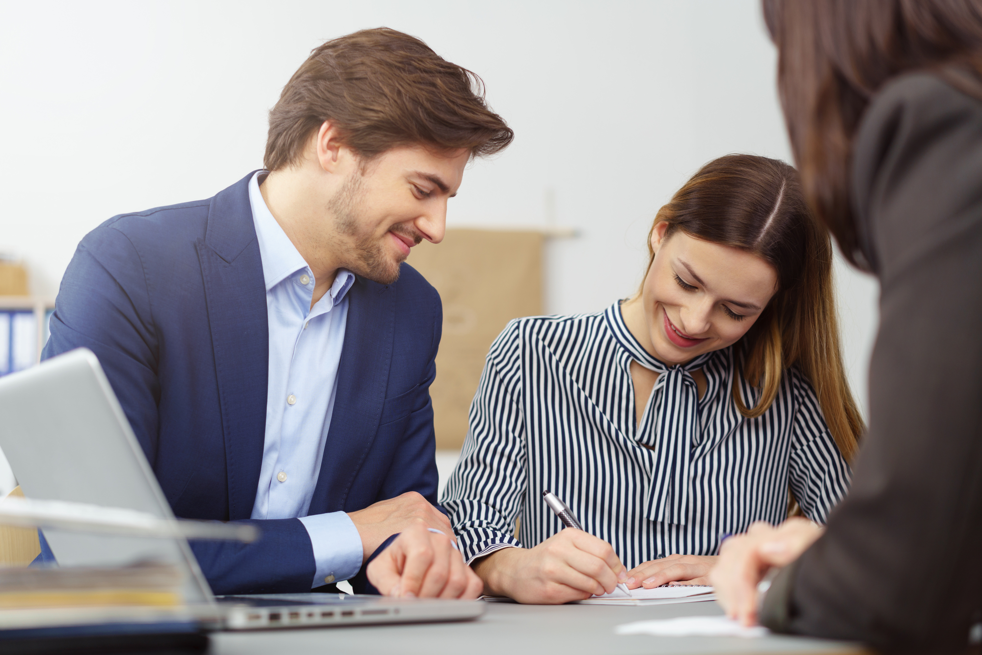 Clients Signing a Buyer’s Representation Agreement